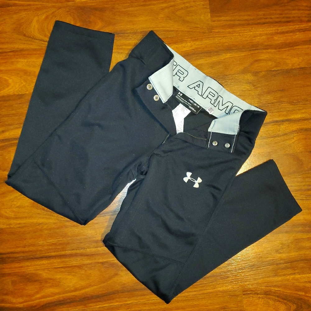 Boy's black UA baseball pants size YM